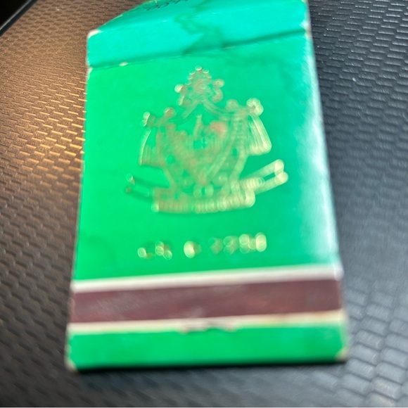 Beverly Hills Hotel Vintage Matchbooks ( 1 never struck) and a free 2nd one used - Picture 13 of 16